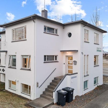 Acco Guesthouse Акурейри Экстерьер фото