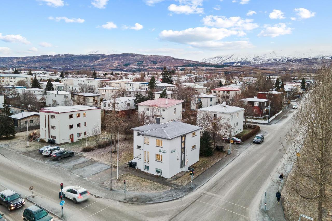 Acco Guesthouse Акурейри Экстерьер фото